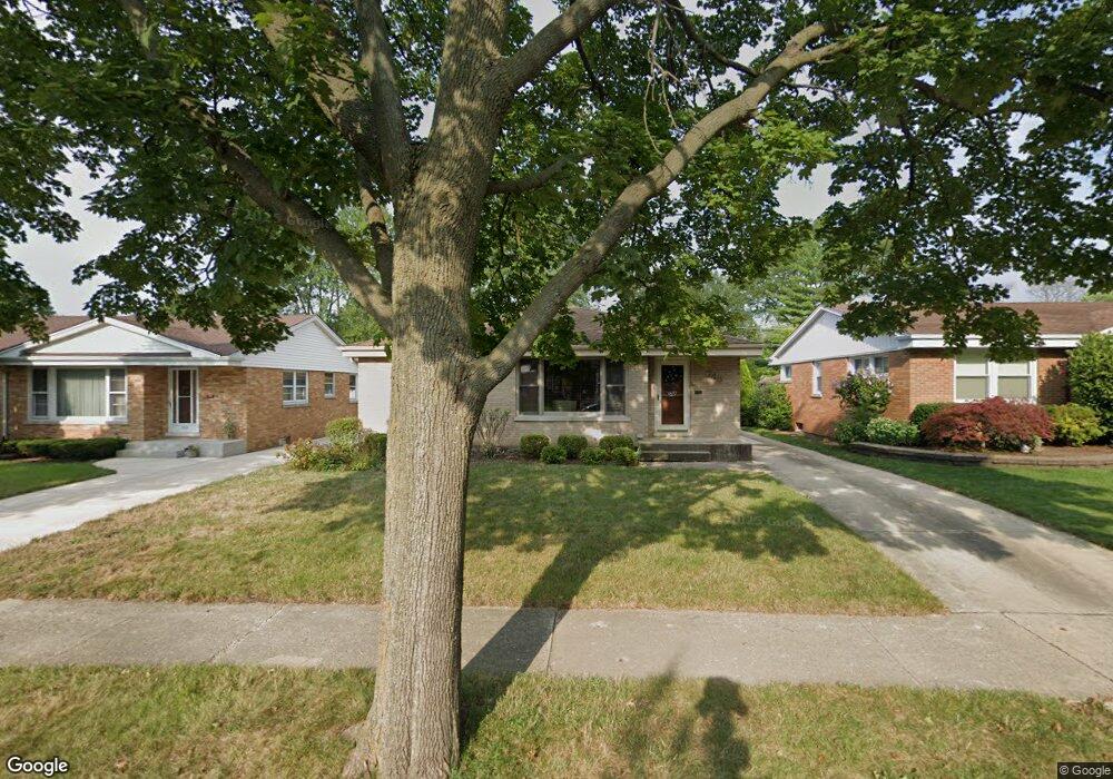 748 S Berkley Ave, Elmhurst, IL 60126 - photo 1