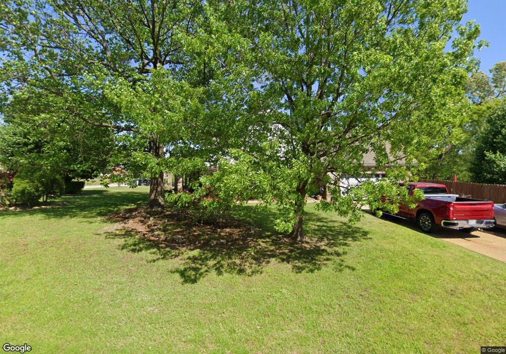 5902 Winchester Dr, Texarkana, TX 75503 - photo 1