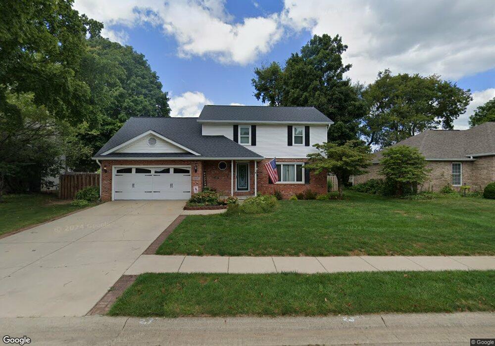 2026 Broadmoor Ln, Columbus, IN 47203 - photo 1