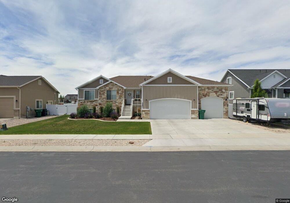 5281 S 4425 W unit 61, Hooper, UT 84315 - photo 1
