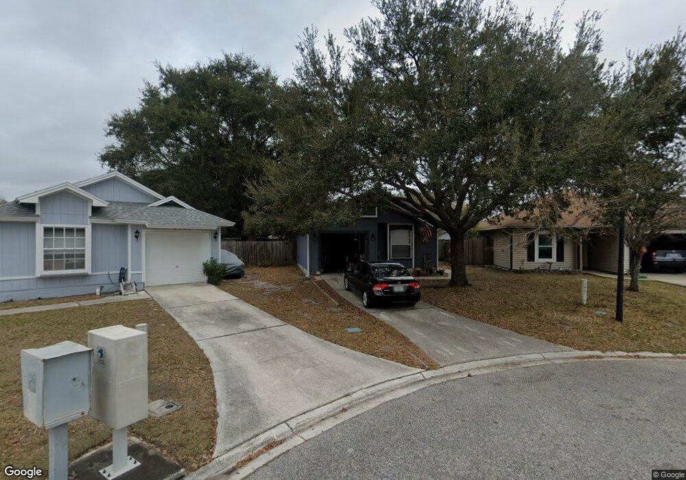 8721 Buzz Ct, Jacksonville, FL 32216 - photo 1