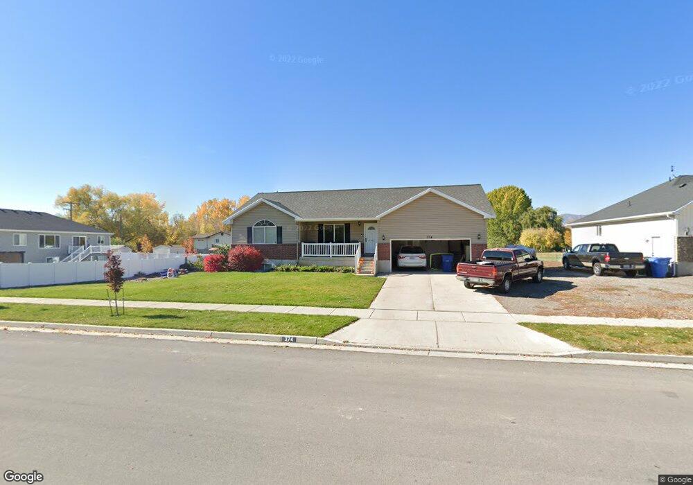 374 S 400 E, Hyrum, UT 84319 - photo 1