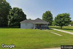 2779 W Jackson Ave, Clinton, IN 47842