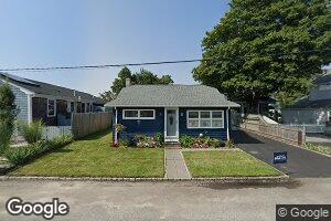 60 Blanding Ave, Barrington, RI 02806