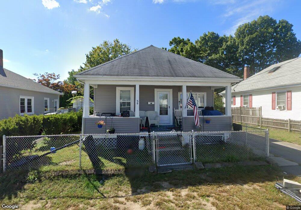 56 Finch Ave, Pawtucket, RI 02860 - photo 1