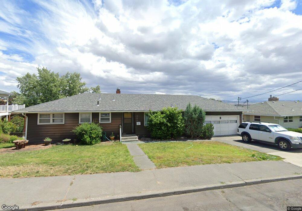 908 NW 12th St, Pendleton, OR 97801 - photo 1