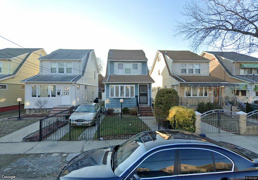 11918 179th St, Jamaica, NY 11434 - photo 1