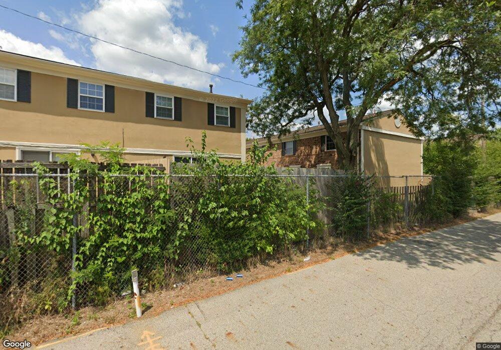 82 Tarryton Ct W unit 16F, Columbus, OH 43228 - photo 1