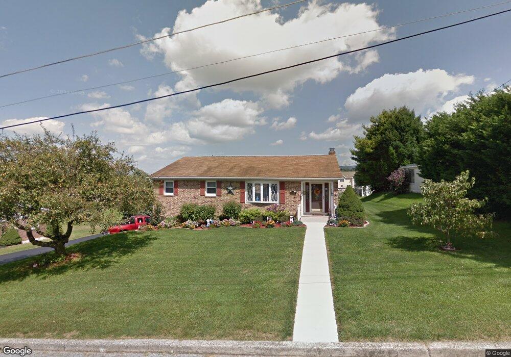 333 Fairmount Ave, Waynesboro, PA 17268 - photo 1