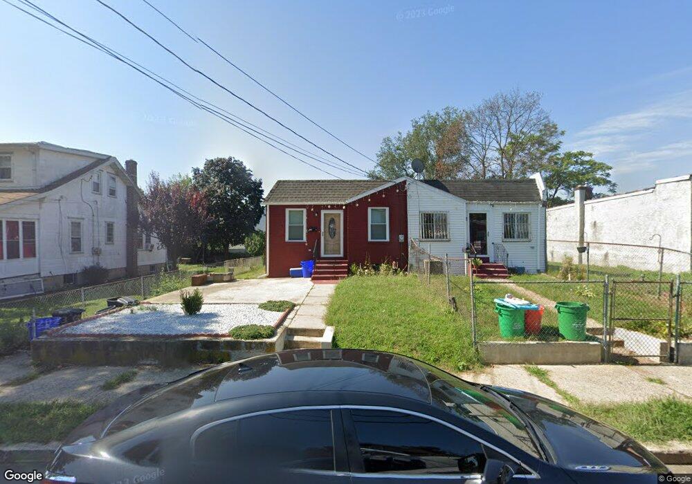 561 N 32nd St, Camden, NJ 08105 - photo 1