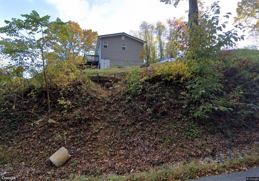 235 Bentley Hollow Rd, Pulaski, VA 24301 - photo 1