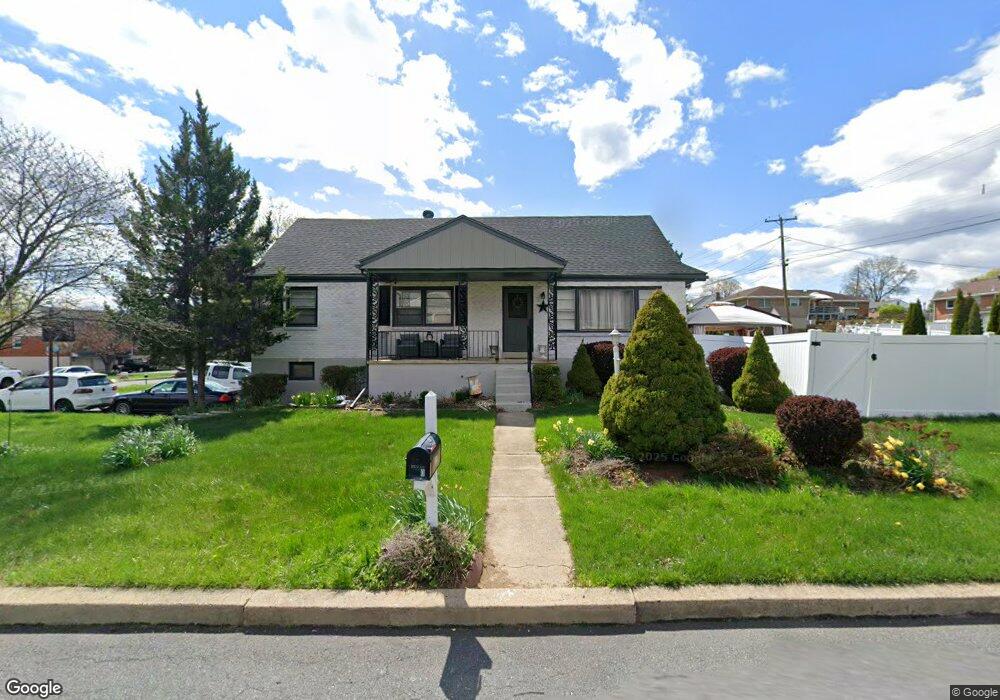 3600 Magnolia Ave, Reading, PA 19605 - photo 1