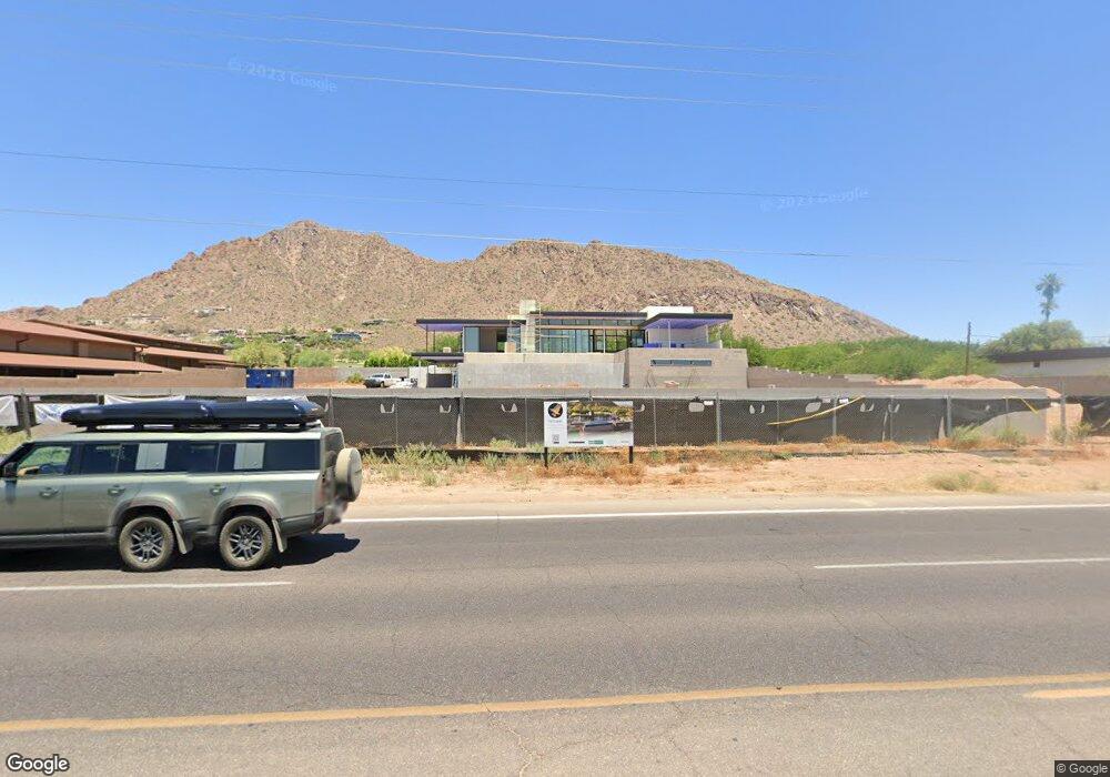 5814 E Camelback Rd unit 19, Phoenix, AZ 85018 - photo 1