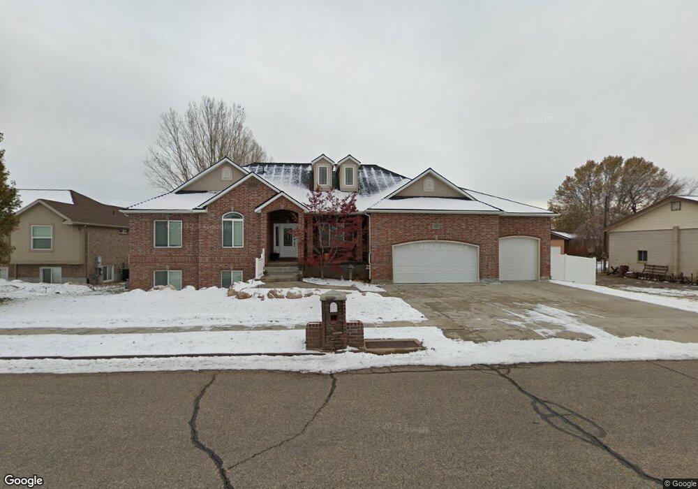 3079 W 4600 S, Roy, UT 84067 - photo 1