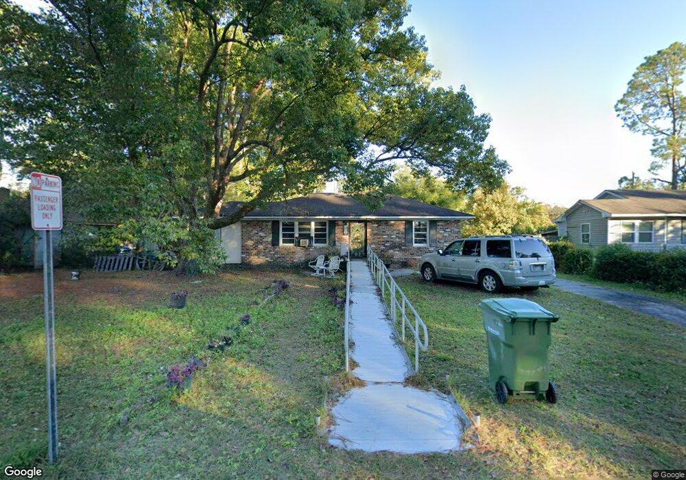 2306 Pinetree Rd, Savannah, GA 31404 - photo 1