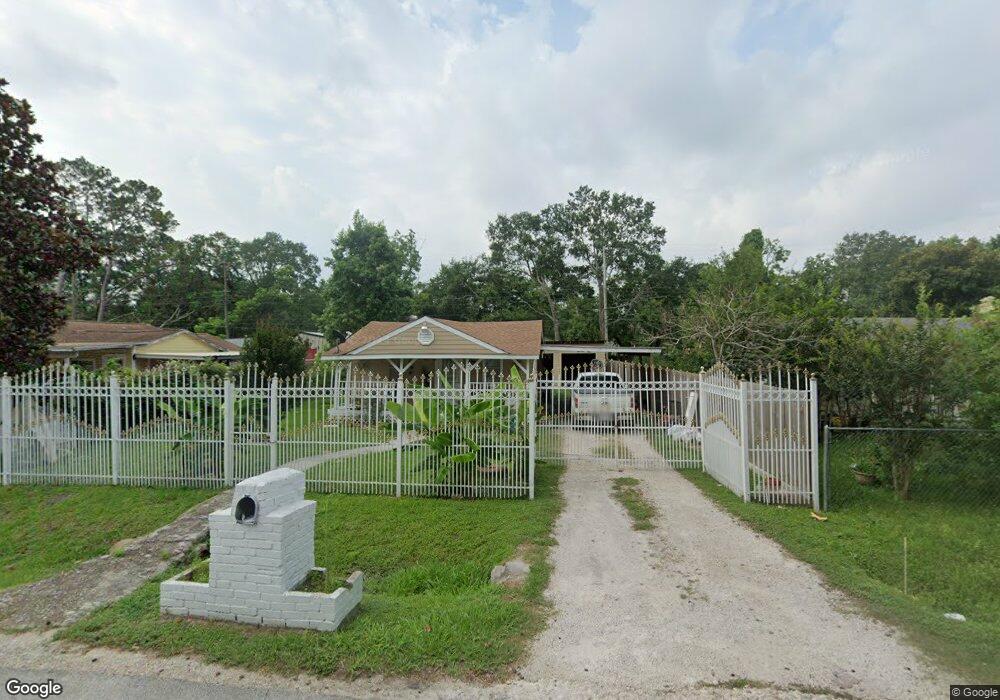 5726 Guadalupe St, Houston, TX 77016 - photo 1