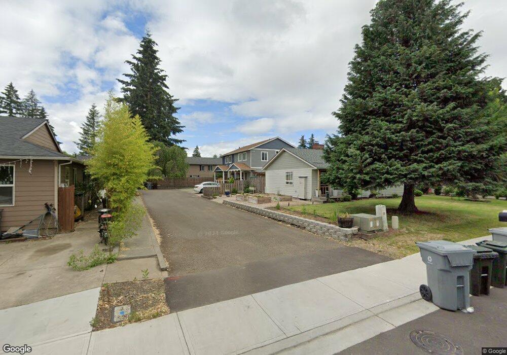 535 N Locust St, Canby, OR 97013 - photo 1