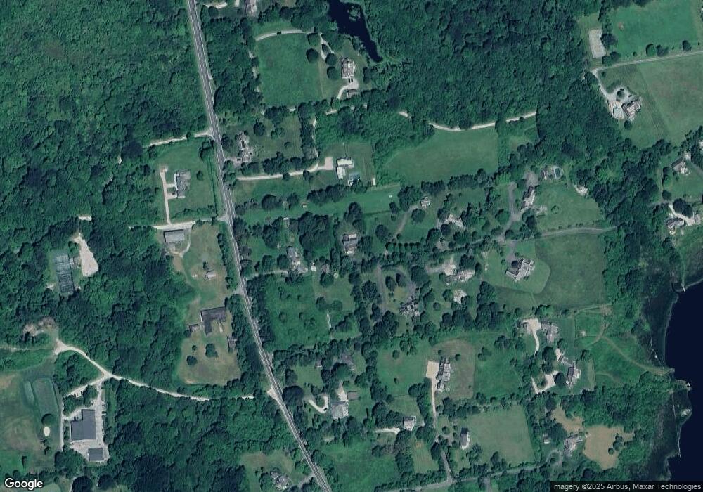 10 Quoquonset Ln, Little Compton, RI 02837 - photo 1