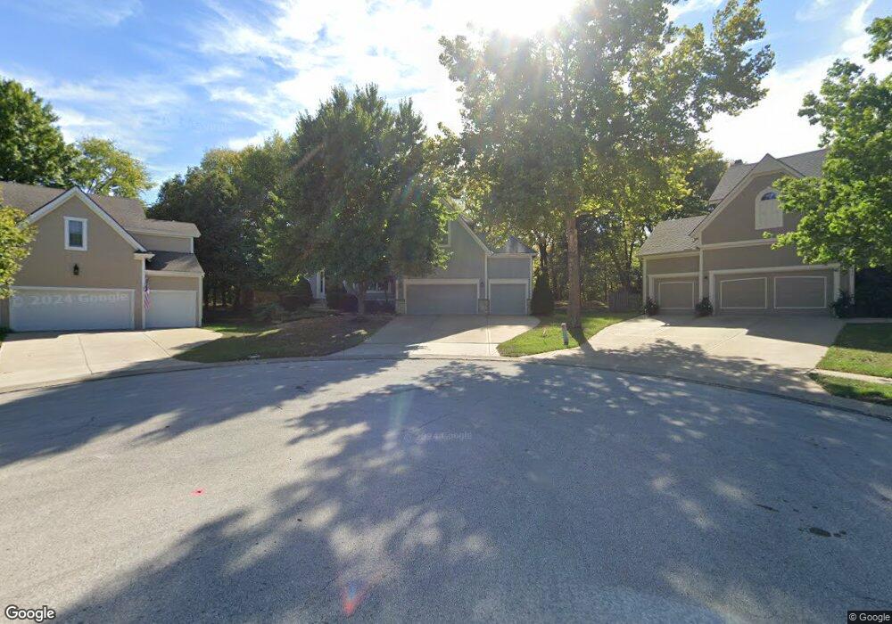 7041 Alden St, Shawnee, KS 66216 - photo 1