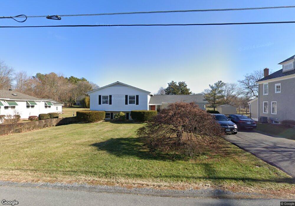 340 S 12th St, Purcellville, VA 20132 - photo 1