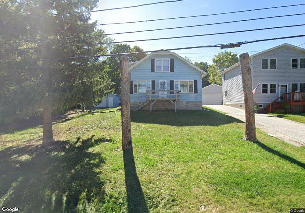 2010 Milwaukee St, Delafield, WI 53018 - photo 1