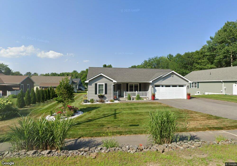 336 Endicott St E, Laconia, NH 03246 - photo 1