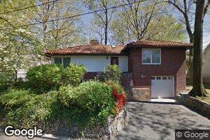 24 Irving Ave, Englewood Cliffs, NJ 07632