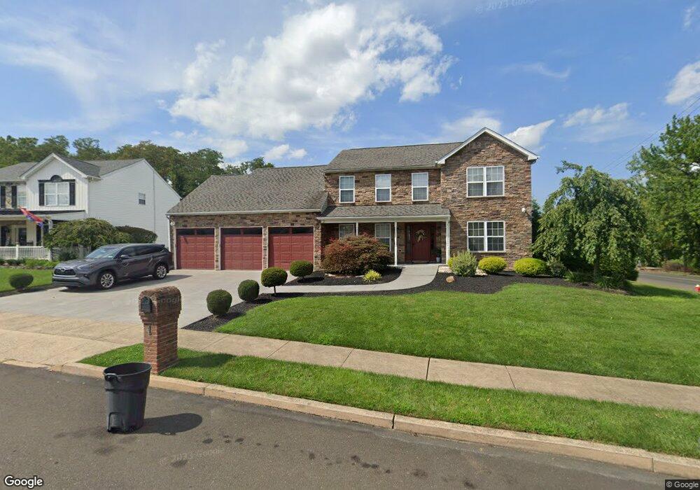 1 Pickering Bend, Langhorne, PA 19047 - photo 1