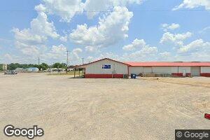 102 S Railroad, Chouteau, OK 74337