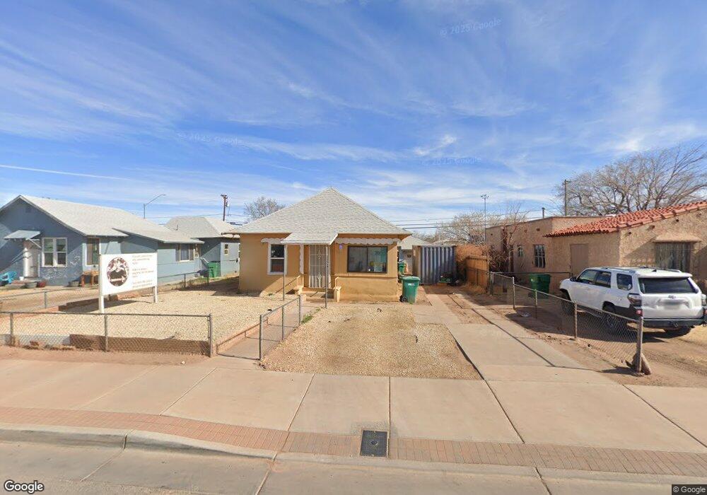 318 W Third St unit 1/2, Winslow, AZ 86047 - photo 1