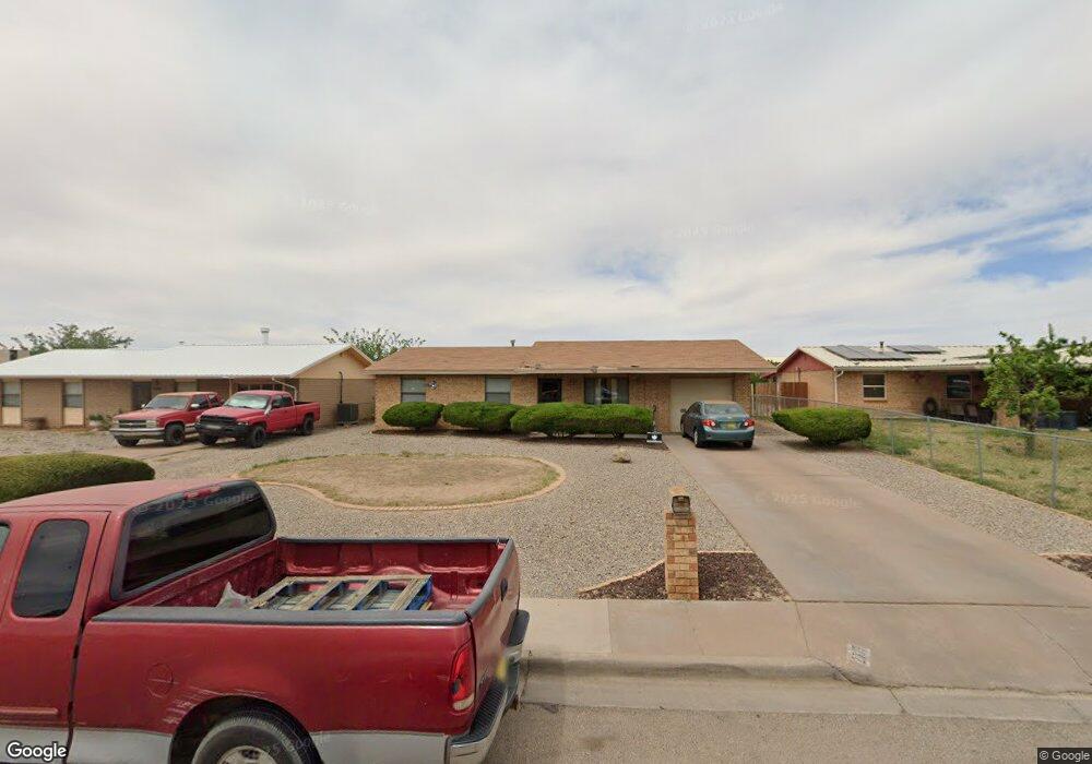 2713 Pecan Dr, Alamogordo, NM 88310 - photo 1