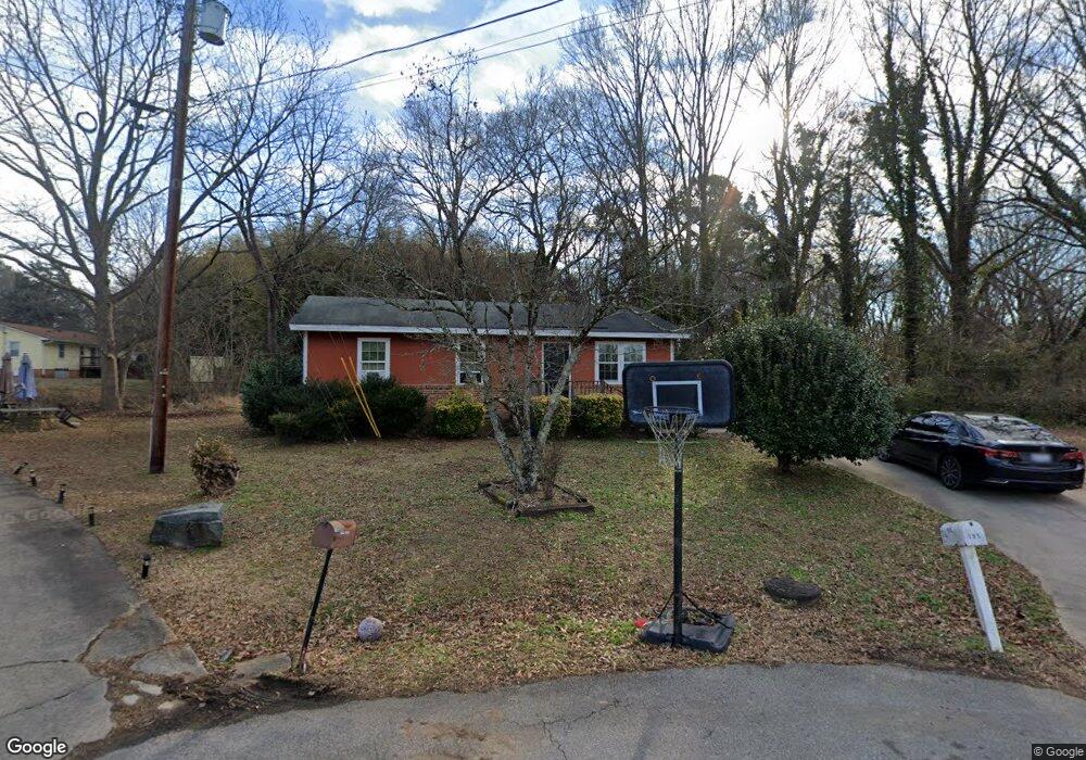 105 Meadow Cir, Oxford, NC 27565 - photo 1