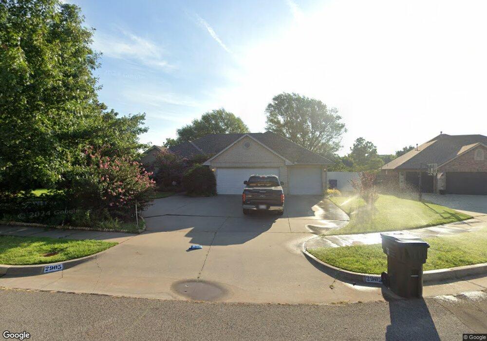2905 Stonebridge Ct, Norman, OK 73071 - photo 1
