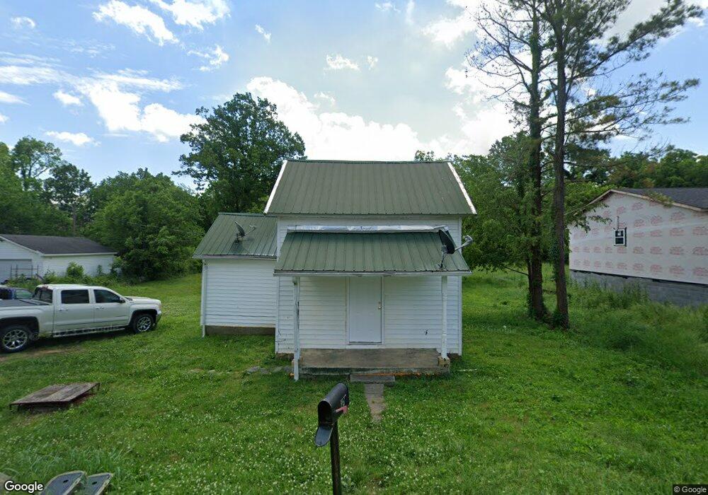 215 Dunnaway St, Shelbyville, TN 37160 - photo 1