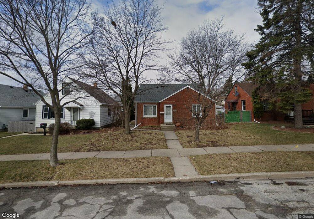 4131 S 5th St, Milwaukee, WI 53207 - photo 1