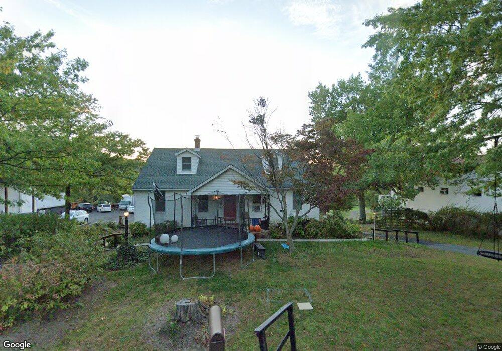 1407 Farmington Ave, Pottstown, PA 19464 - photo 1