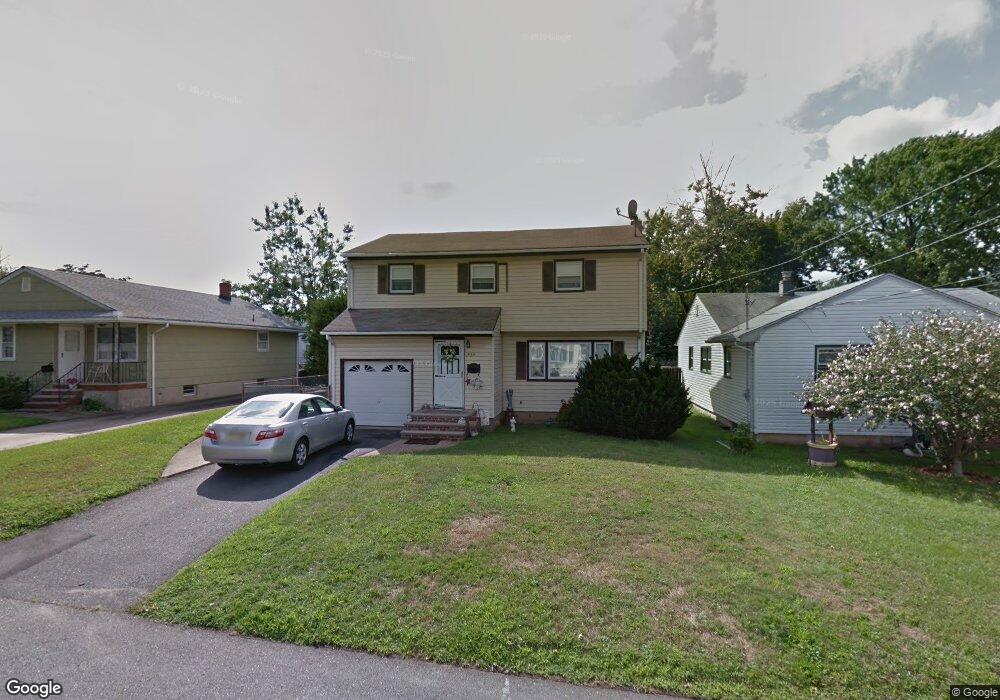 825 Harrell Ave, Woodbridge, NJ 07095 - photo 1