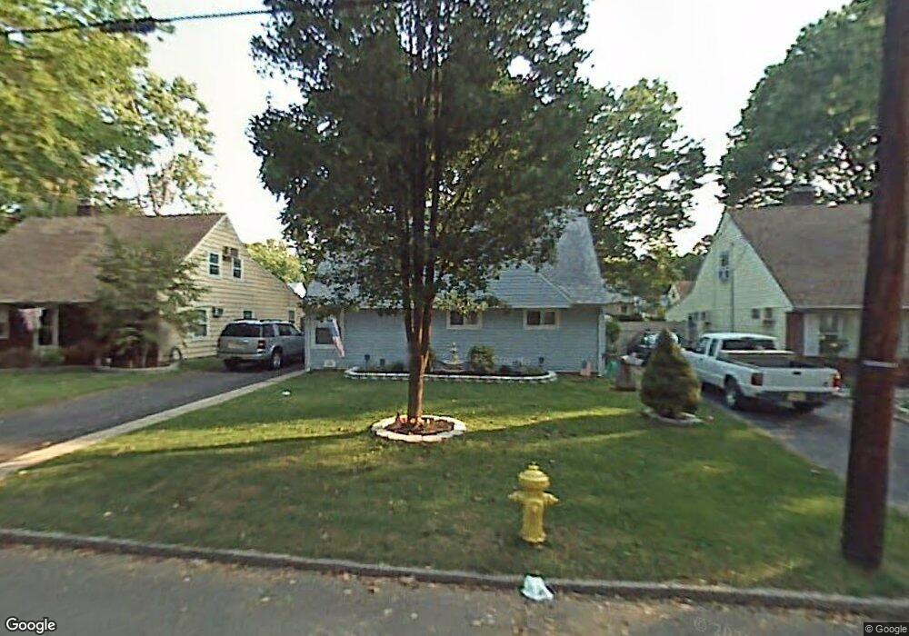 1061 Briarcliff Dr, Rahway, NJ 07065 - photo 1