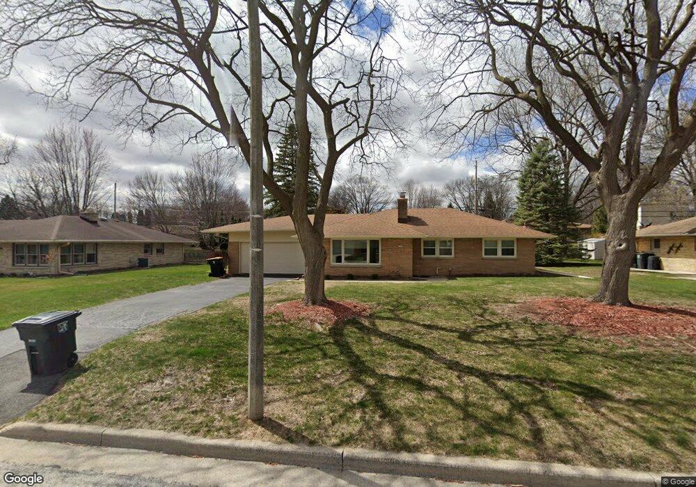 1329 N 117th St, Milwaukee, WI 53226 - photo 1