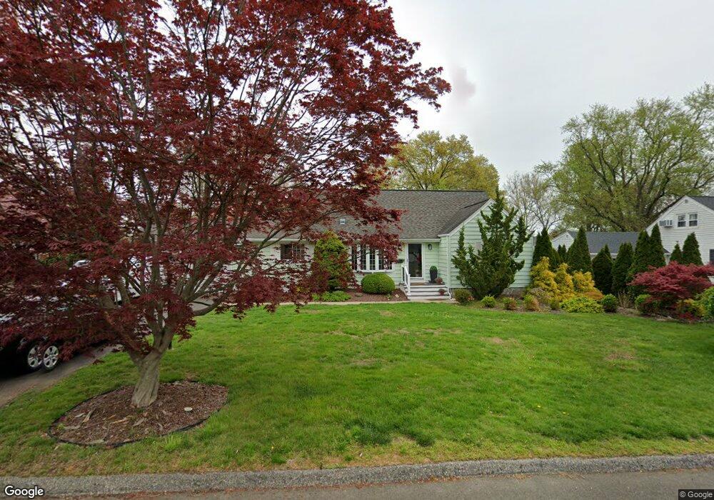 720 Hilltop Dr, Stratford, CT 06614 - photo 1