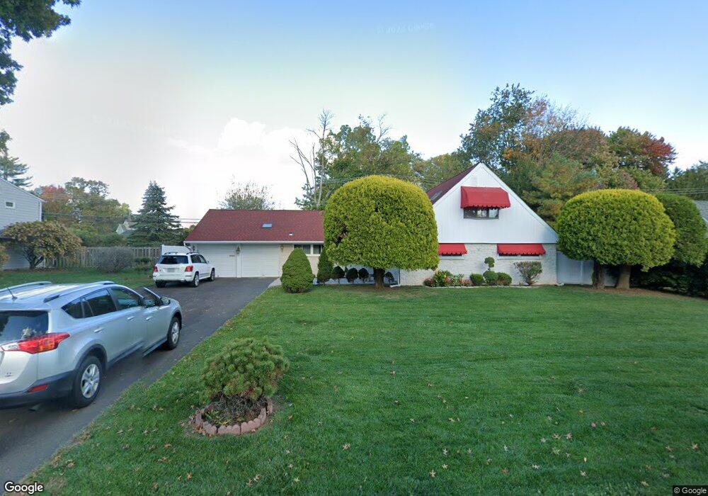 48 Forsythia Dr E, Levittown, PA 19056 - photo 1