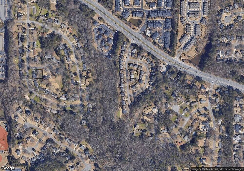 5090 Foxberry Ln, Roswell, GA 30075 - photo 1