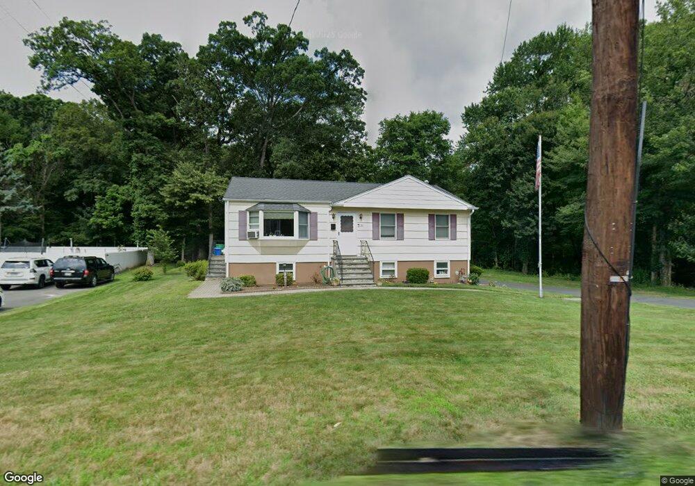 131 Blauvelt Rd, Nanuet, NY 10954 - photo 1