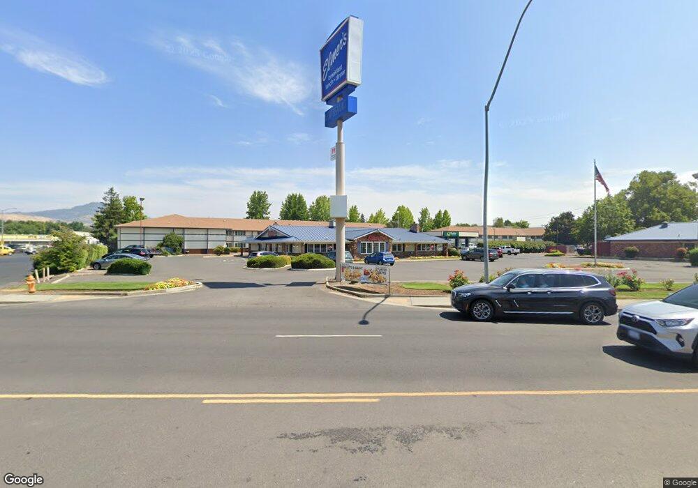 2000 Biddle Rd, Medford, OR 97504 - photo 1