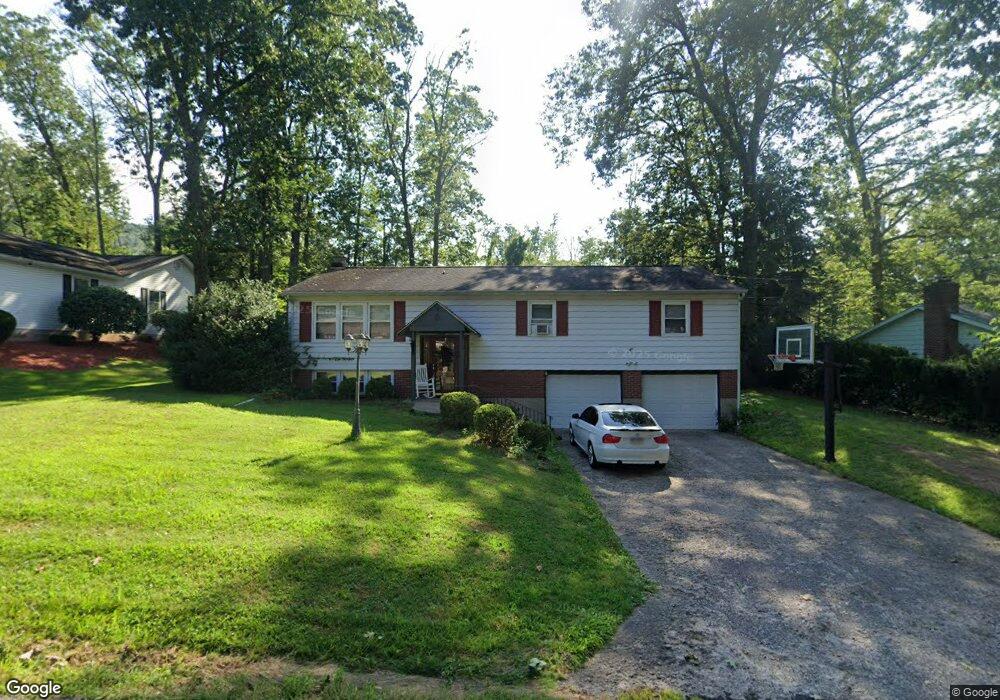 5 Pine Ln, Sugarloaf, PA 18249 - photo 1