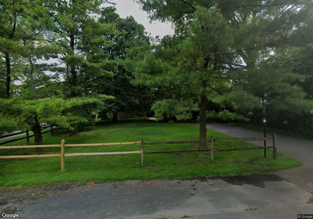 3161 E Broad St, Columbus, OH 43209 - photo 1