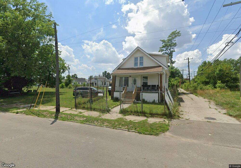 13217 Mcdougall St, HamtraMcK, MI 48212 - photo 1