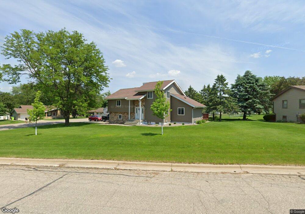 402 E 9th St, Zumbrota, MN 55992 - photo 1