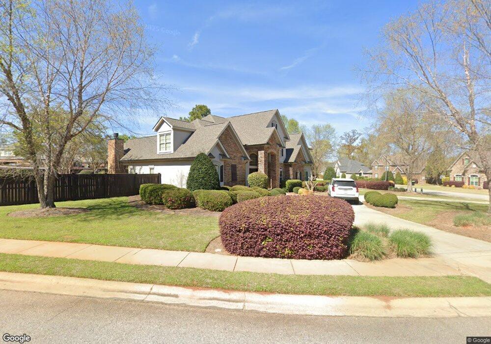 211 Avondale Cir, Warner Robins, GA 31088 - photo 1