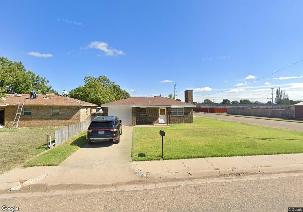 600 Pine Ave, Dumas, TX 79029 - photo 1